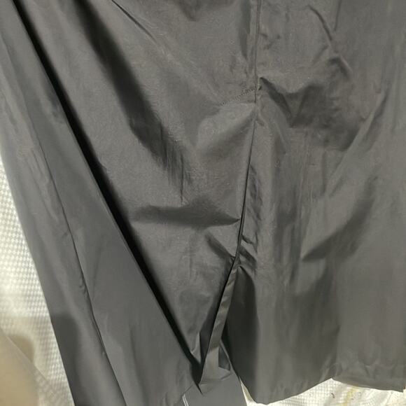 Sanyo 3x black 💯 polyester long rain coat ling back walking pleat euc - Picture 11 of 11